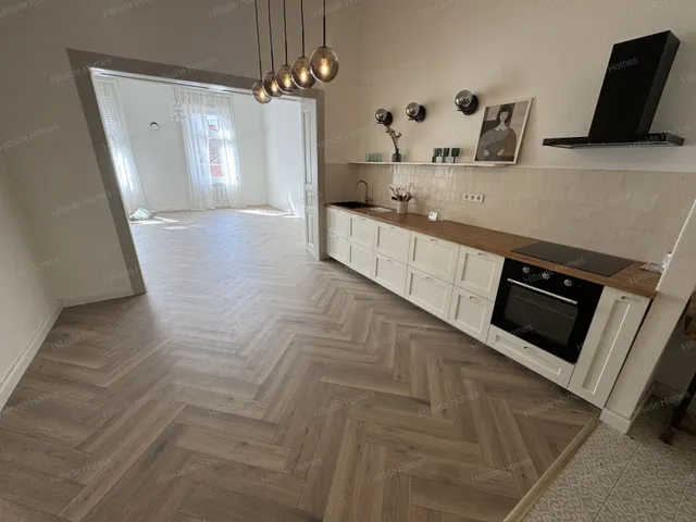 Eladó lakás Budapest I. kerület 107 nm