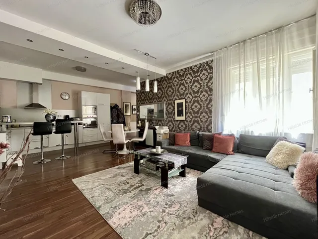 Eladó lakás Budapest I. kerület 90 nm