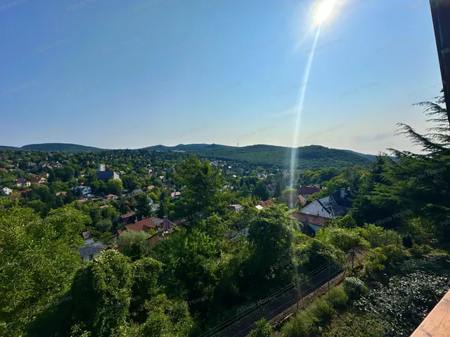 Eladó ház Budapest II. kerület, Hűvösvölgy 76 nm
