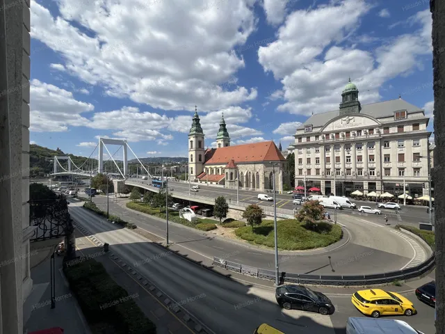 Eladó lakás Budapest V. kerület, Belváros 73 nm