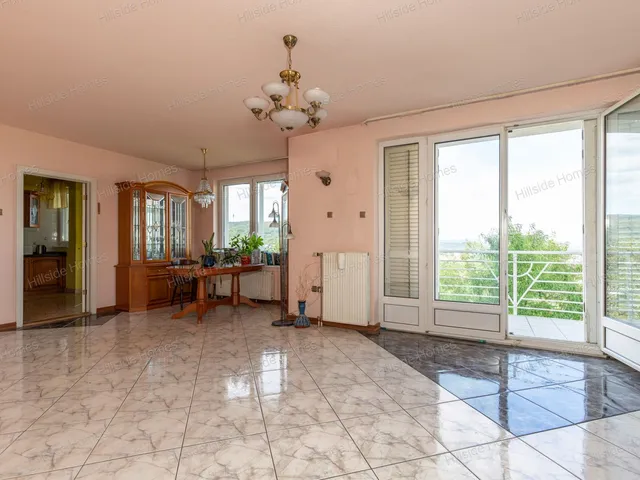 Eladó lakás Budapest II. kerület, Szemlőhegy 139 nm