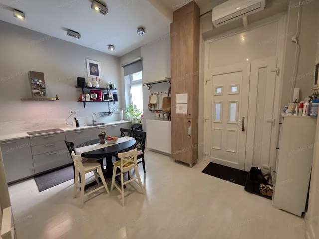 Eladó lakás Budapest XII. kerület, Németvölgy 75 nm