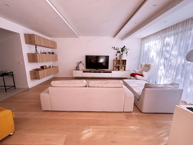 Eladó lakás Budapest II. kerület, Törökvész 200 nm