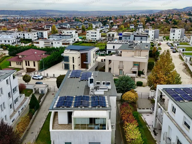 Eladó lakás Budapest XI. kerület, Madárhegy 141 nm