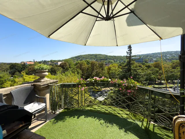 Eladó lakás Budapest II. kerület, Pasarét 140 nm