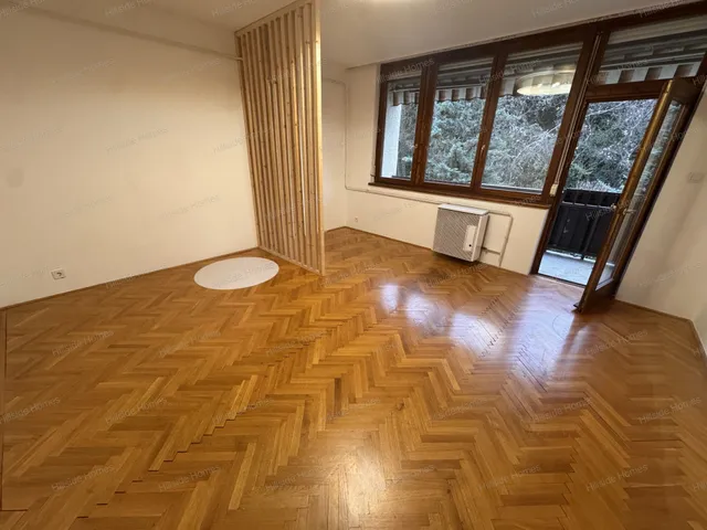 Eladó lakás Budapest I. kerület 78 nm