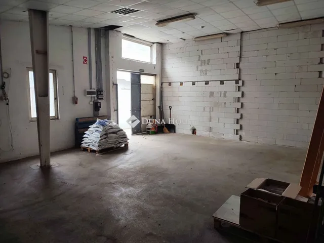 Kiadó kereskedelmi és ipari ingatlan Budapest III. kerület, Bécsi út 72 nm
