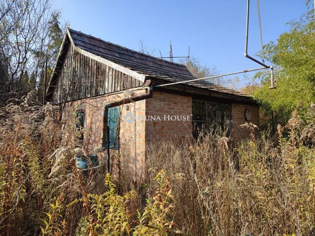 Eladó ház Újbarok 24 nm