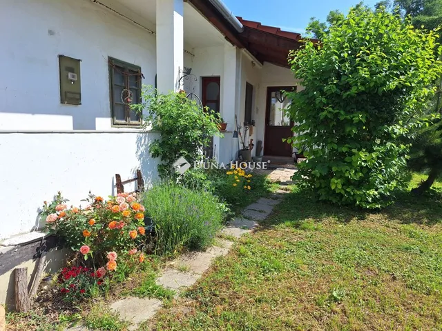 Eladó ház Alcsútdoboz, Szabadság utca 65 nm