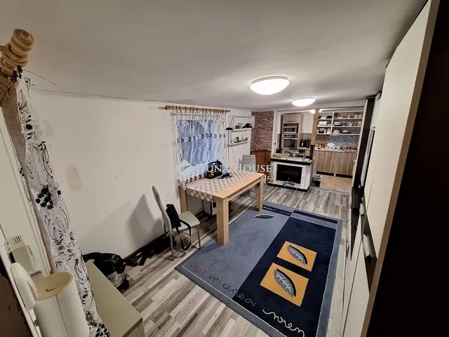 Eladó ház Tatabánya, Gólya utca 73 nm