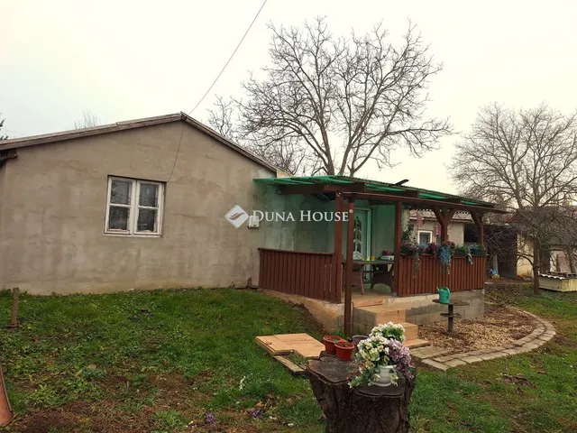 Eladó ház Tatabánya 73 nm