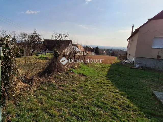 Eladó telek Zsámbék 1966 nm