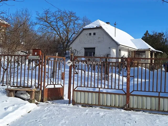 Eladó ház Felcsút 88 nm