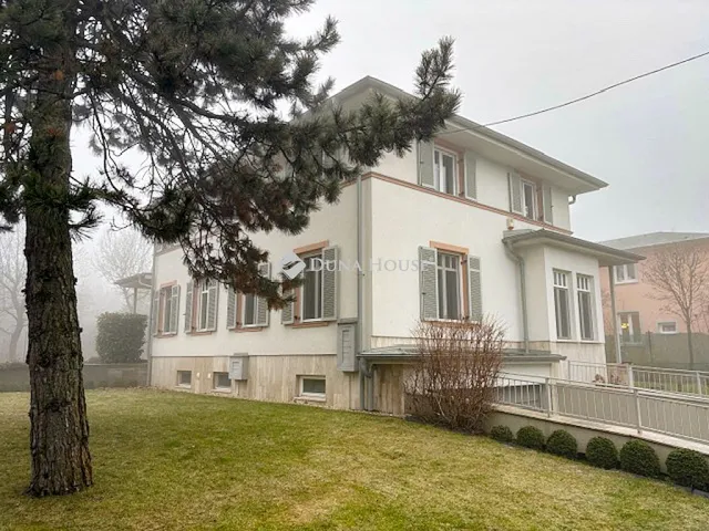 Kiadó ház Budapest XII. kerület 300 nm