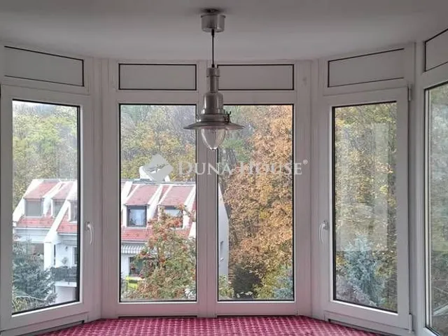 Kiadó lakás Budapest XII. kerület 89 nm