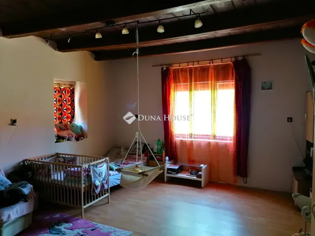 Eladó ház Vértesboglár, Petőfi Sándor utca 120 nm