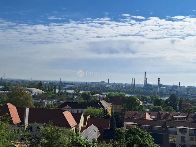 Eladó ház Budapest XXII. kerület, Fehérhegy utca 130 nm
