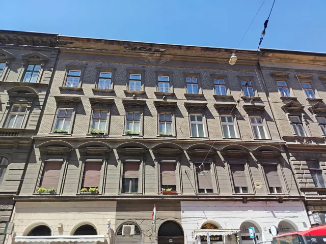 Eladó lakás Budapest VI. kerület 46 nm