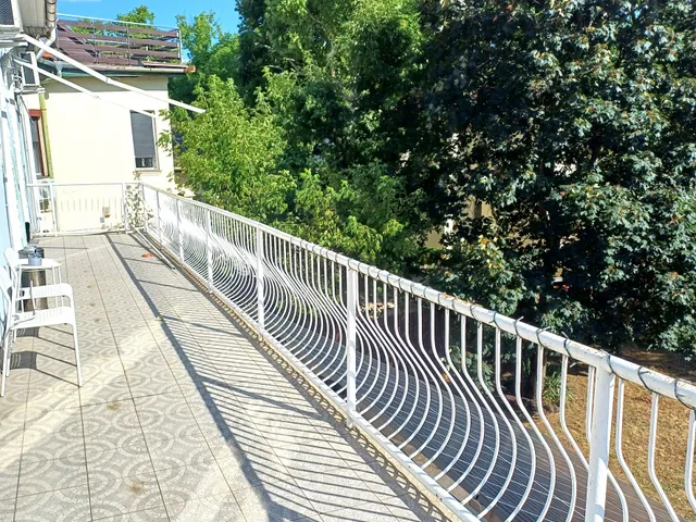 Kiadó ház Budapest VIII. kerület 330 nm