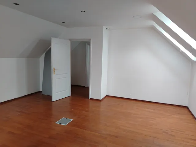 Kiadó kereskedelmi és ipari ingatlan Budapest VI. kerület
