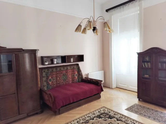 Eladó lakás Budapest VI. kerület, Szív utca 62 nm