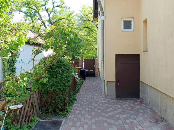 Eladó ház Budapest XIX. kerület 56 nm