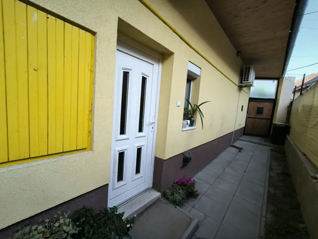 Eladó ház Budapest XXIII. kerület, Láng Endre u. közelében 48 nm