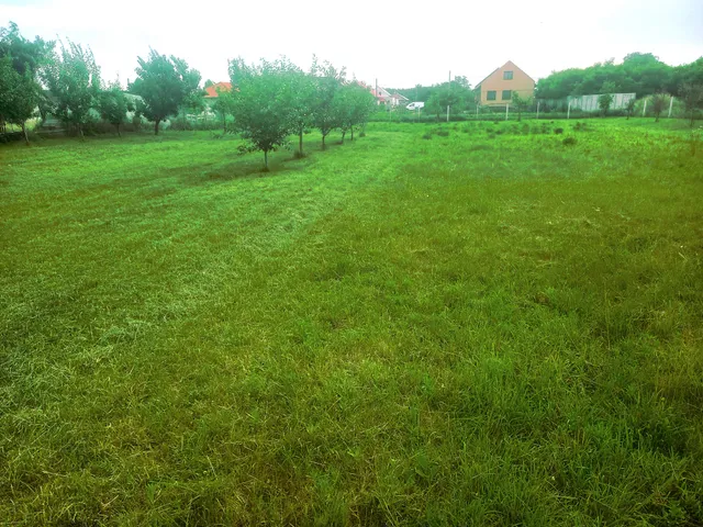 Eladó telek Inárcs, M5-ös autópálya közelében 2392 nm