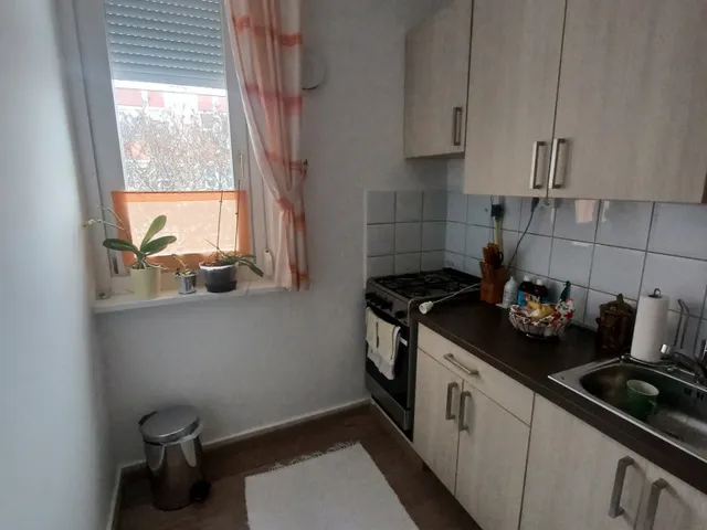 Eladó lakás Budapest XX. kerület, Vécsey lakótelep utca 56 nm