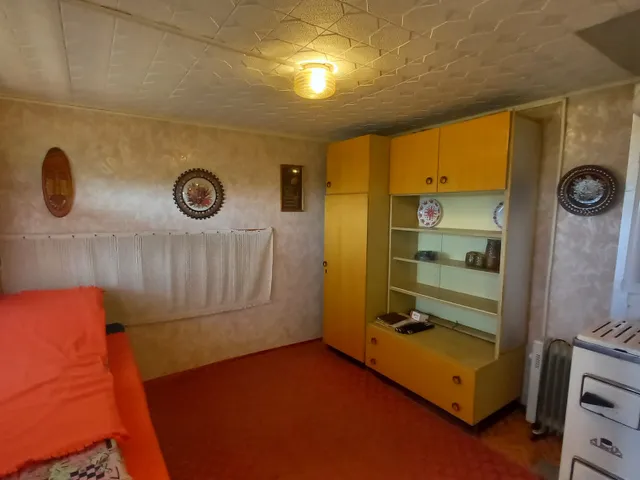 Eladó ház Vác 42 nm