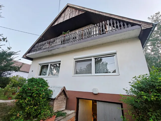 Eladó ház Nagytarcsa 147 nm