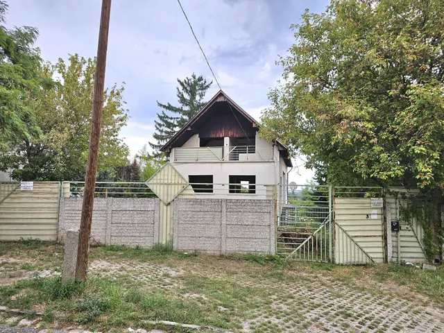 Eladó telek Budapest III. kerület, Domoszló útja 1640 nm