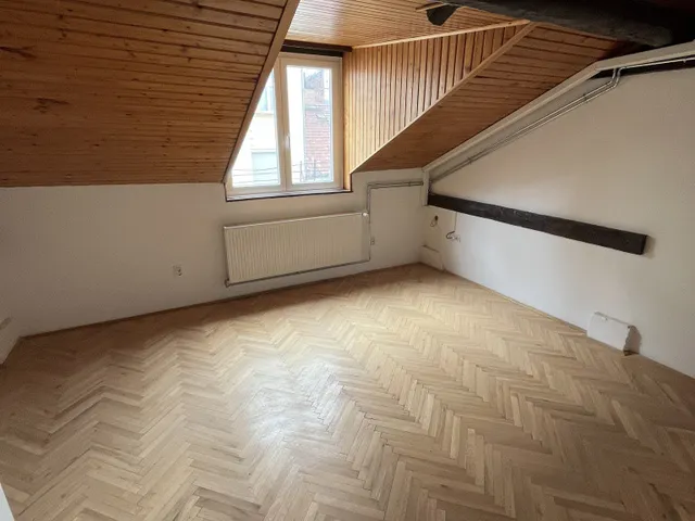 Kiadó lakás Budapest I. kerület, Ostrom utca 75 nm