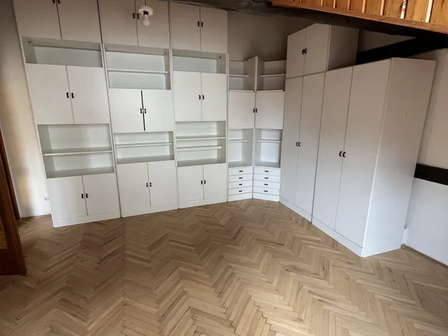 Kiadó lakás Budapest I. kerület, Ostrom utca 75 nm