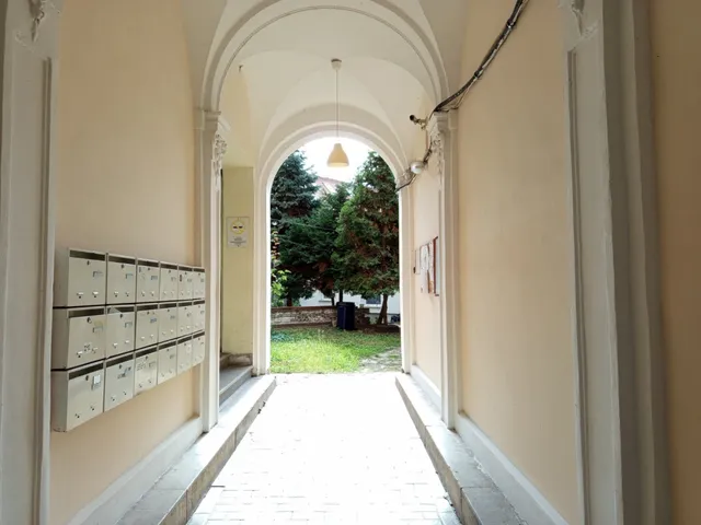 Eladó lakás Budapest X. kerület 120 nm