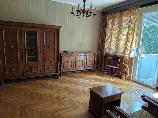 Eladó lakás Budapest XI. kerület, Bukarest utca 50 nm