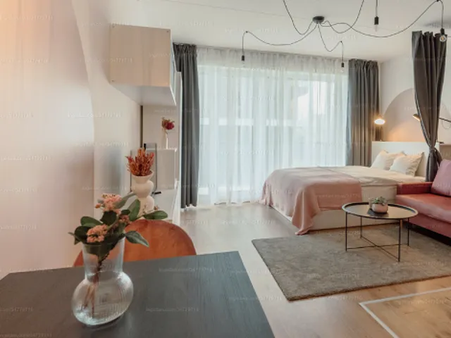 Eladó lakás Budapest III. kerület, Bogdáni út 37 nm