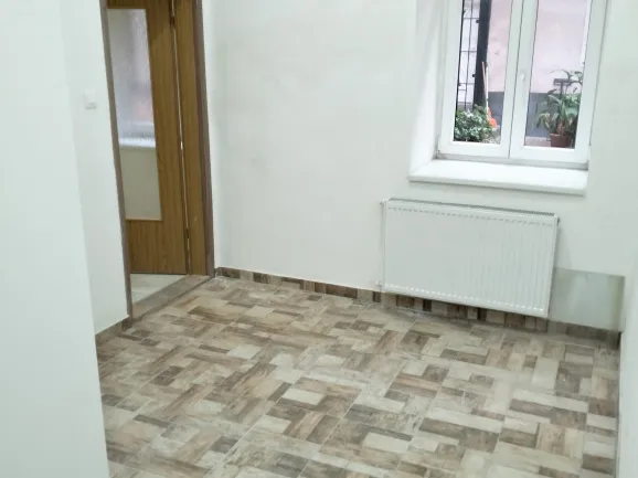 Eladó lakás Budapest VIII. kerület, Századosnegyed 55 nm