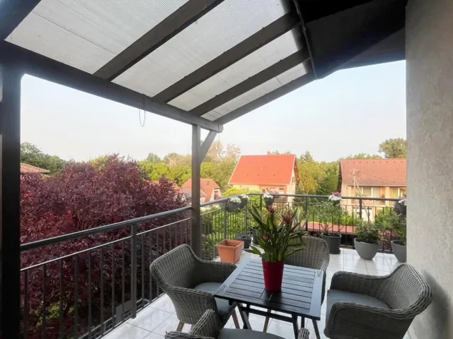 Eladó lakás Pomáz, Fáy András utca 80 nm