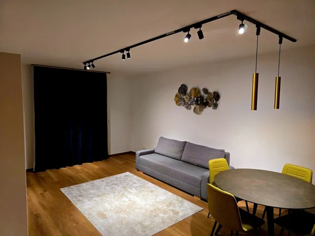 Eladó lakás Budapest XVI. kerület, Zöldmező Lakópark, Újszerű, Nyitra utca 55 nm