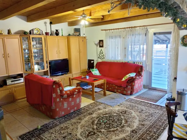 Eladó ház Mogyoród, Őzjáték utca 127 nm