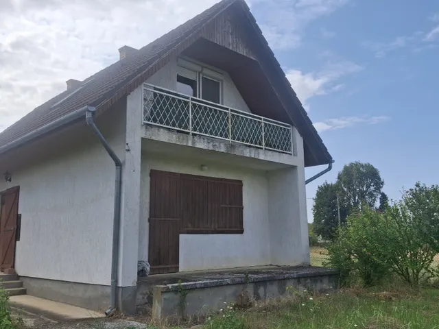 Eladó ház Karád 115 nm