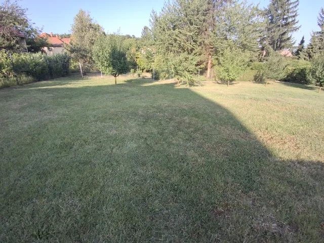 Eladó telek Ábrahámhegy 720 nm