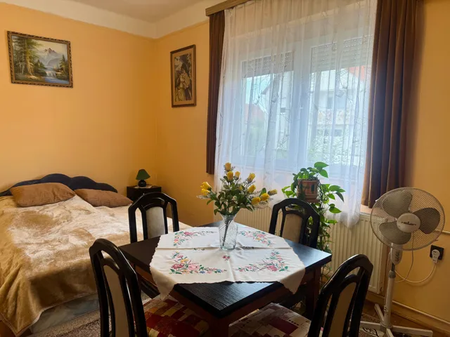 Eladó ház Hatvan, Kishatvan utca 100 nm