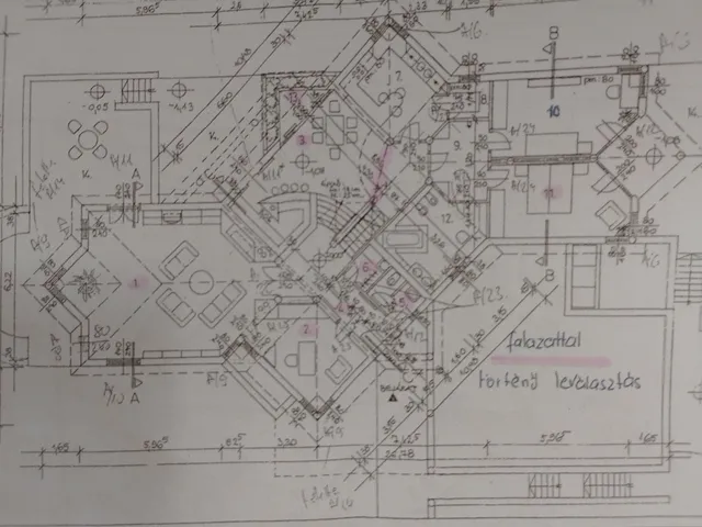Eladó ház Mogyoród 437 nm