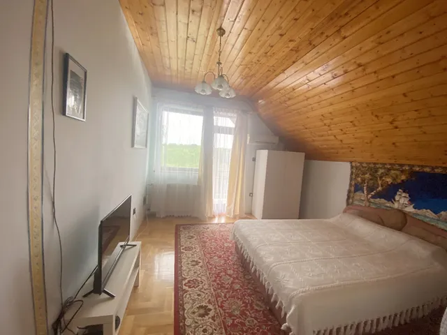 Eladó ház Csömör 324 nm