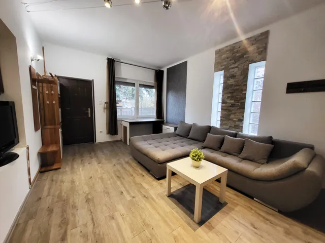 Eladó lakás Budapest III. kerület, Csillaghegy 63 nm