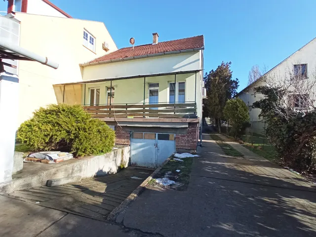 Eladó ház Budapest XVI. kerület 150 nm