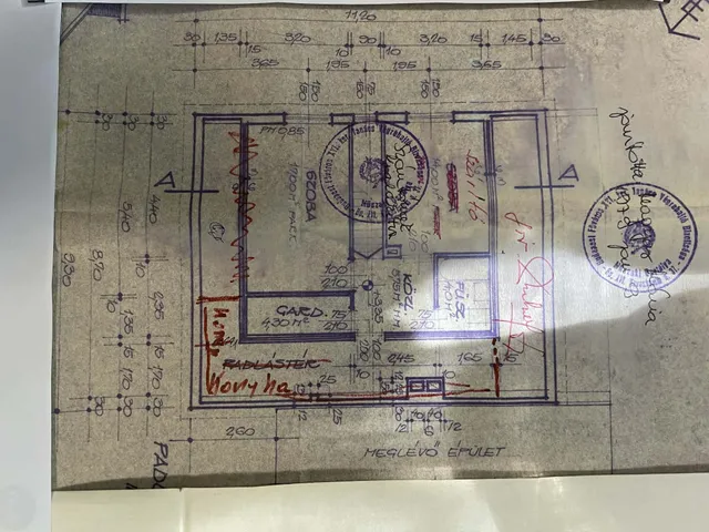 Eladó ház Budapest XVI. kerület, Szlovák út 150 nm