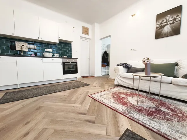 Eladó lakás Budapest XIV. kerület, Herminamező 42 nm